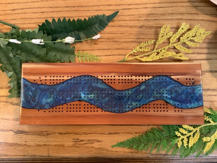 River wood Cribbage board